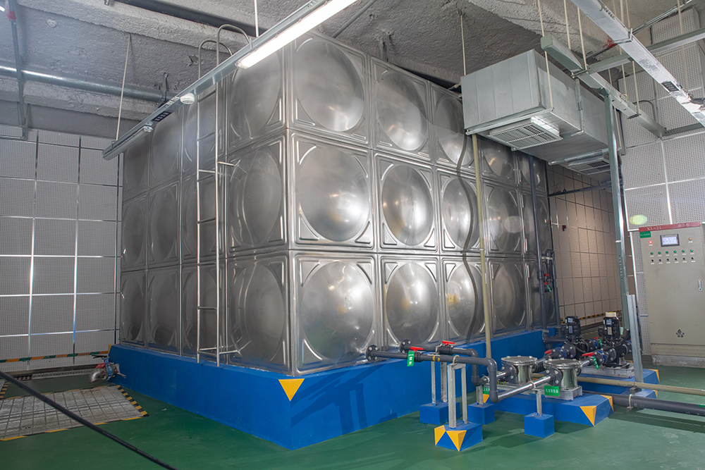 304不銹鋼生活水箱