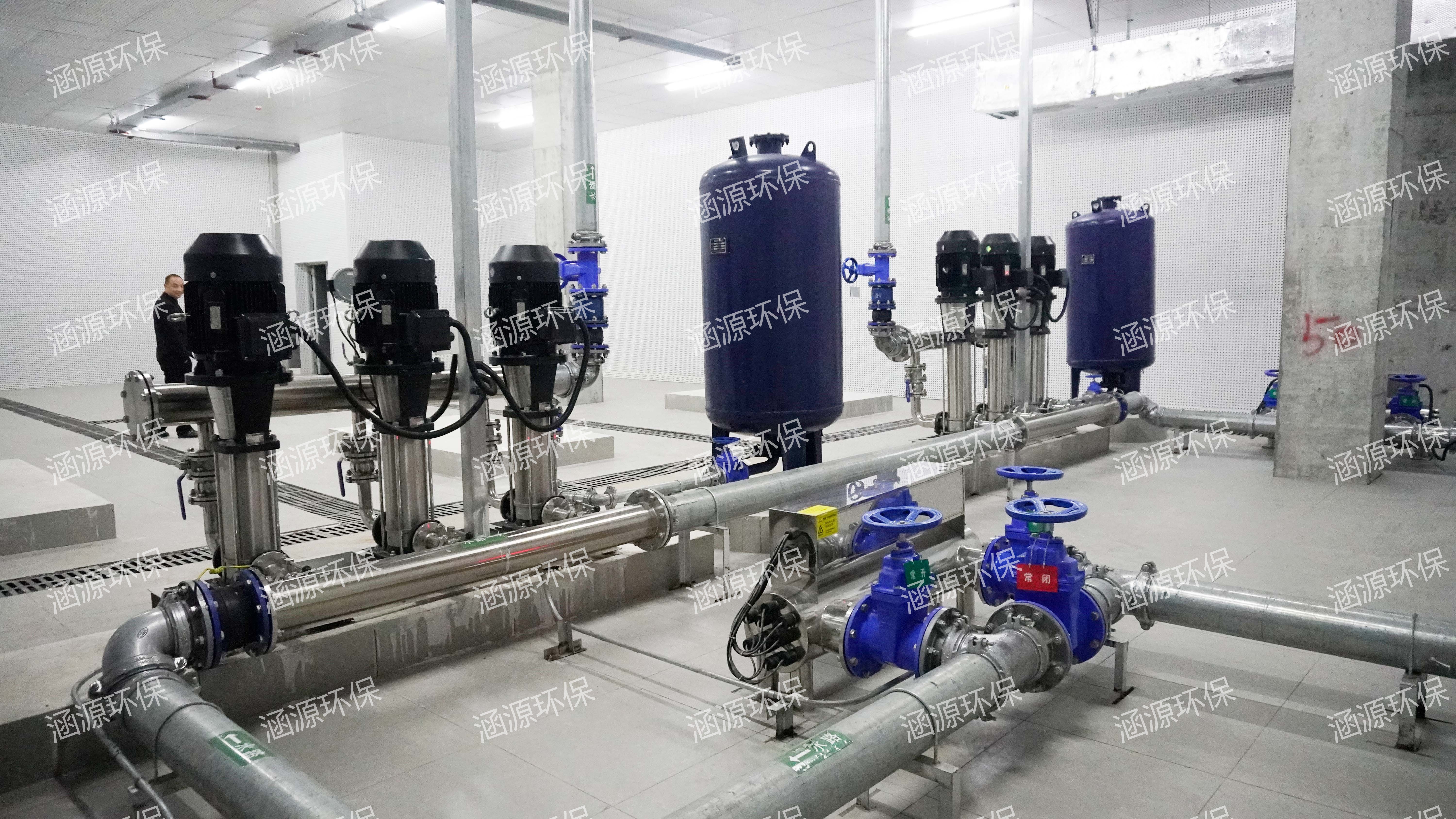 二次供水設(shè)備