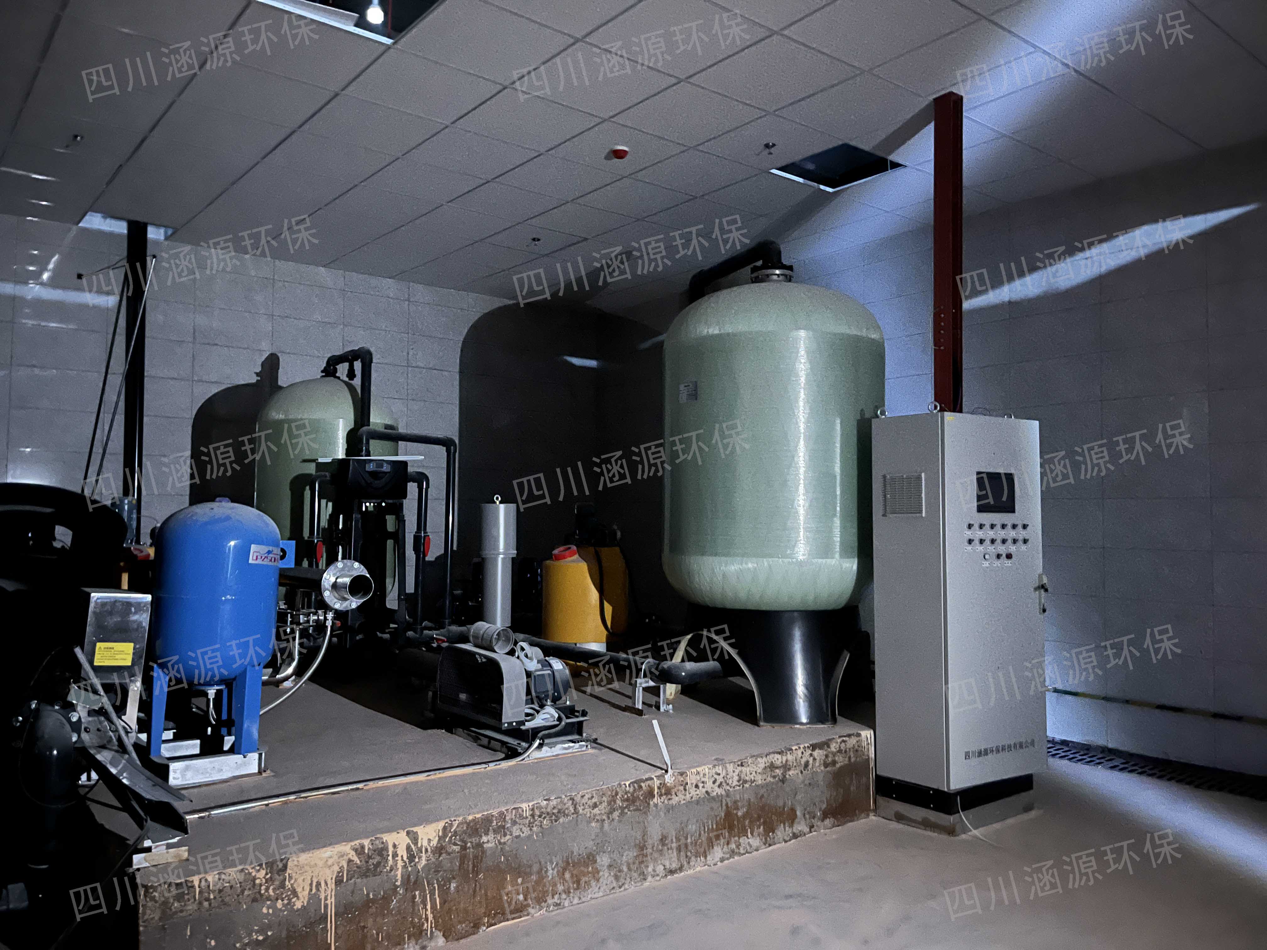 多介質(zhì)過(guò)濾器